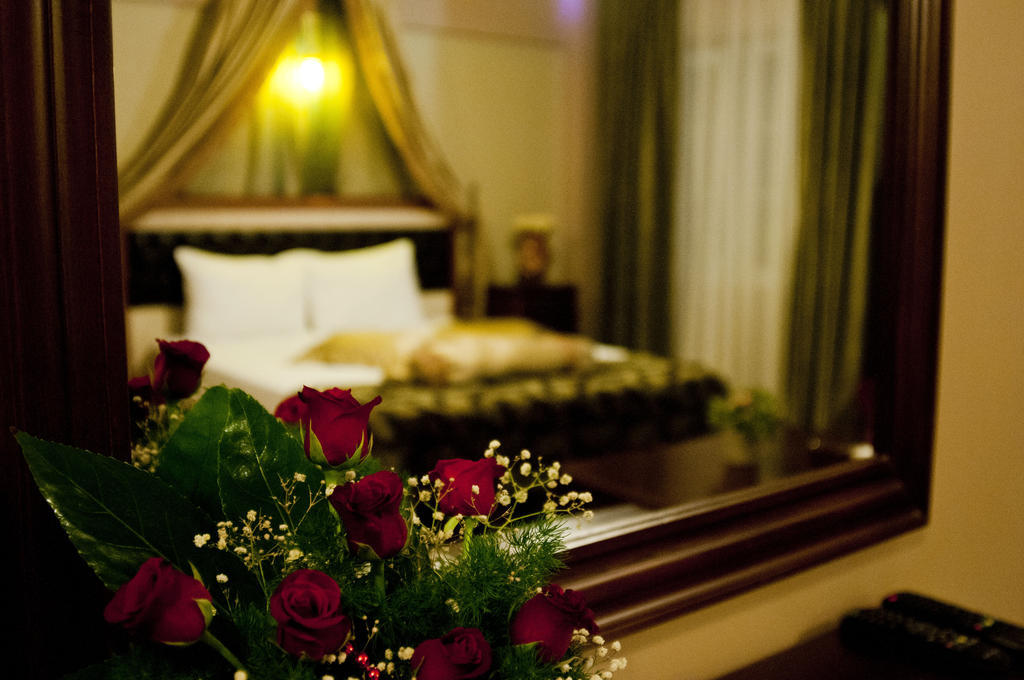 Noahs Ark Hotel Истанбул Екстериор снимка